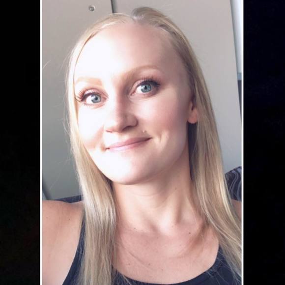 Meet your Posher, Amber - Picture 1 of 1